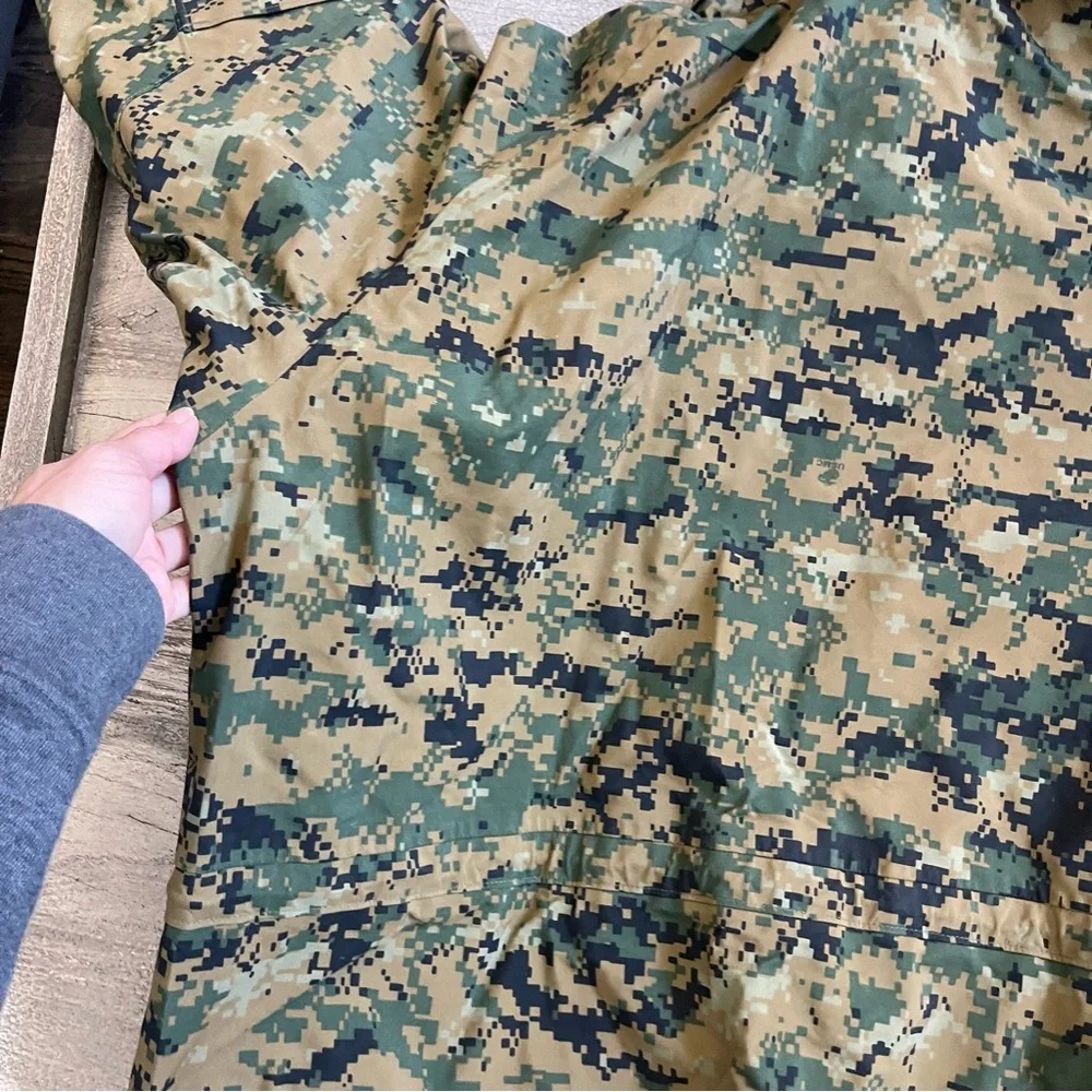 USMC Apecs Gore Tex Digital Marpat Cold Weather Parka - Picture 6 of 8